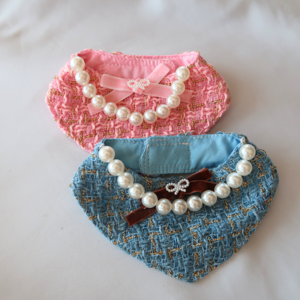 Chanel-Inspired Pearl Pet Bib – Blue Royal Style for Small Pets