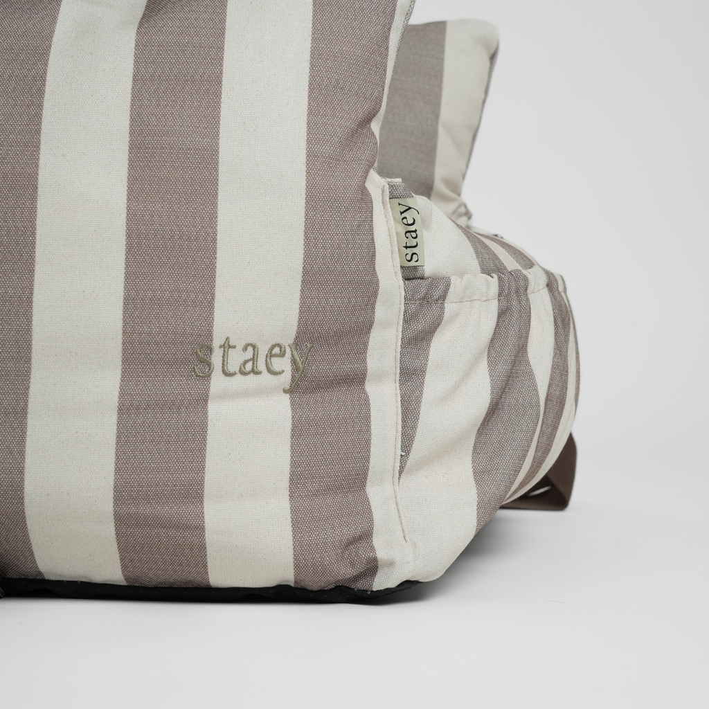Lara Dog Striped Car Seat