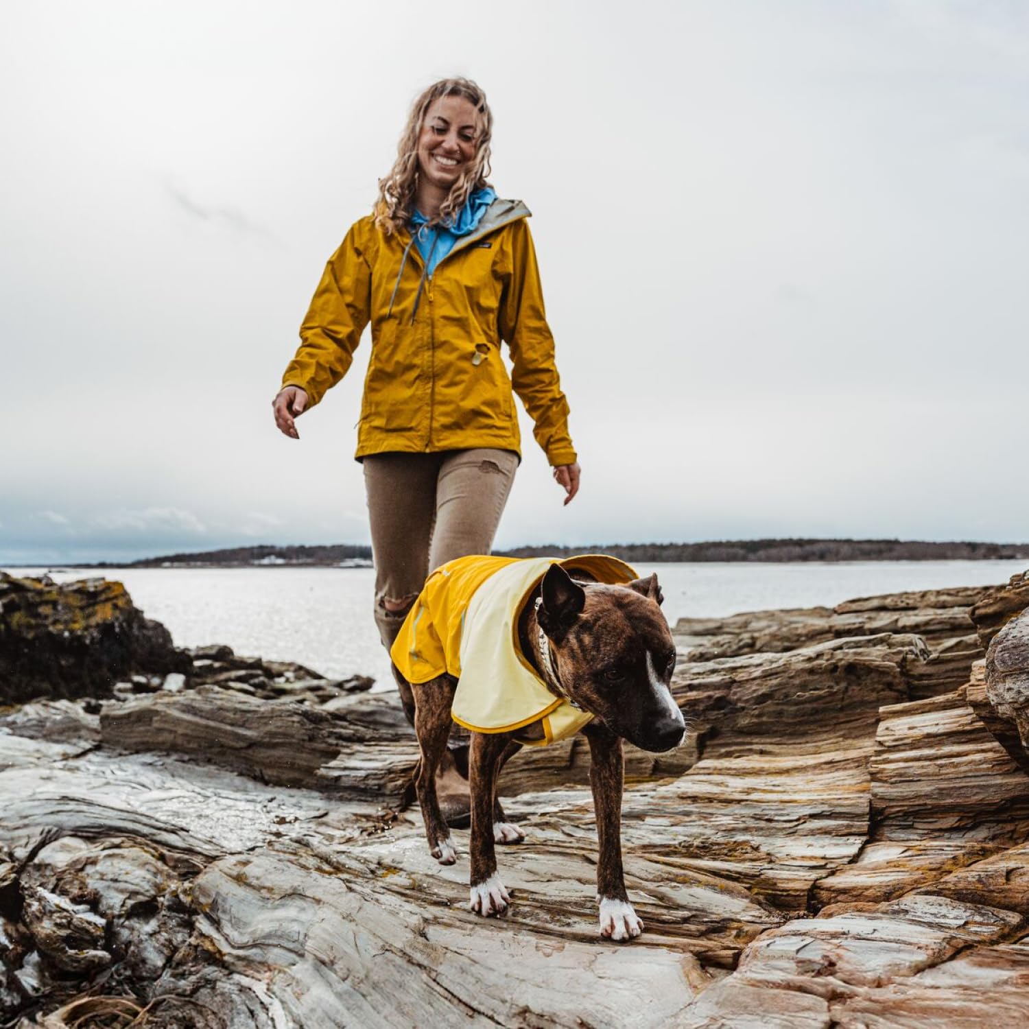 Ruffwear Sun Shower Dog Raincoat Small Mineral Yellow — All-Weather Waterproof Jacket
